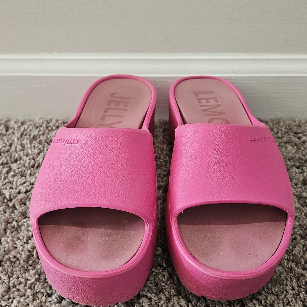 LEMON JELLY Size 39  European Hot PINK {Umbox}